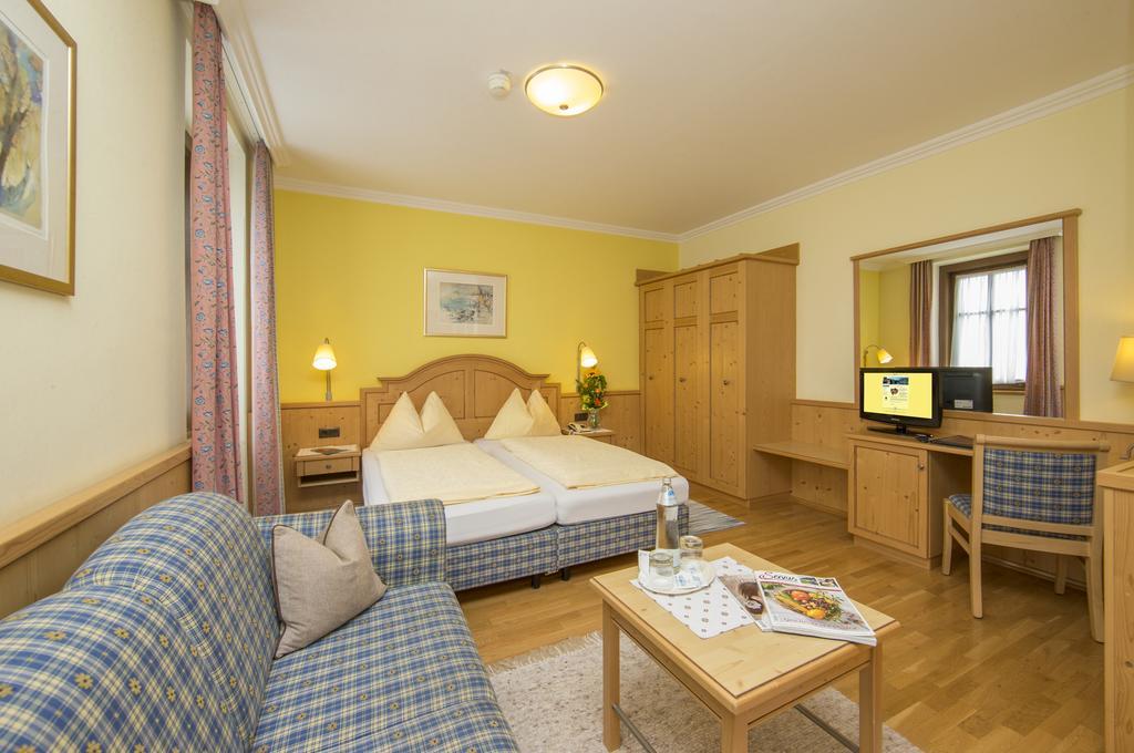 Hotel Lebzelter